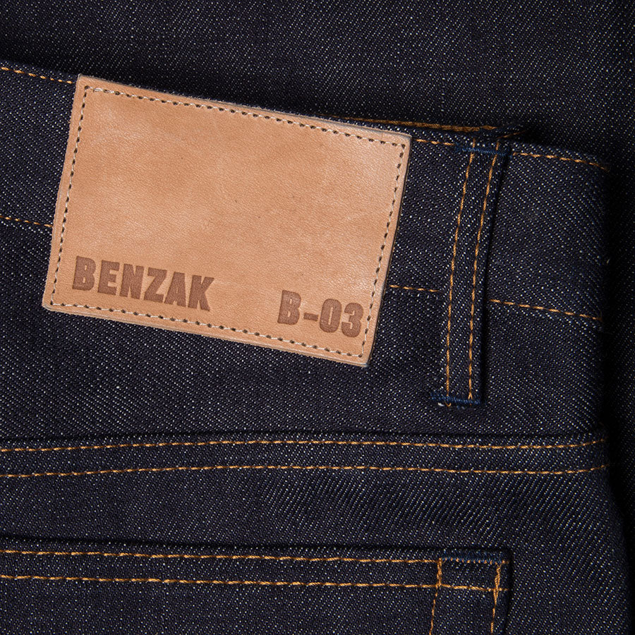 men's tapered fit japanese selvedge denim jeans | indigo | benzak | B-03 TAPERED 15.5 oz. Kojima selvedge | Collect Mills | Japanese Denim | leather patch