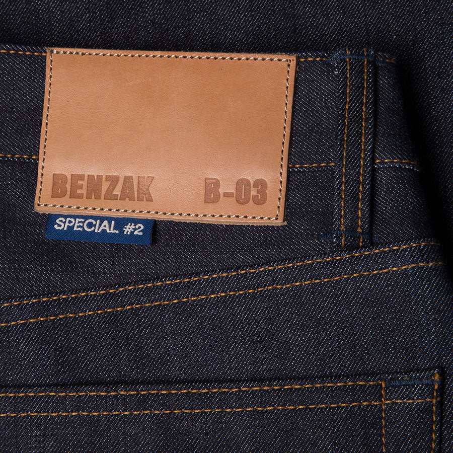 men's tapered fit italian selvedge denim jeans | indigo | benzak | B-03 TAPERED special #2 15 oz. vintage indigo selvedge | candiani | leather patch
