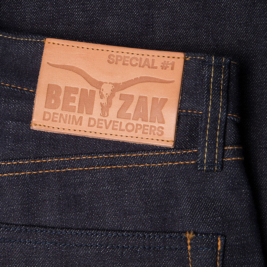 men's straight fit japanese selvedge denim jeans | indigo | made in japan | benzak BDD-707 special #1 low tension 14 oz. RHT | leather patch