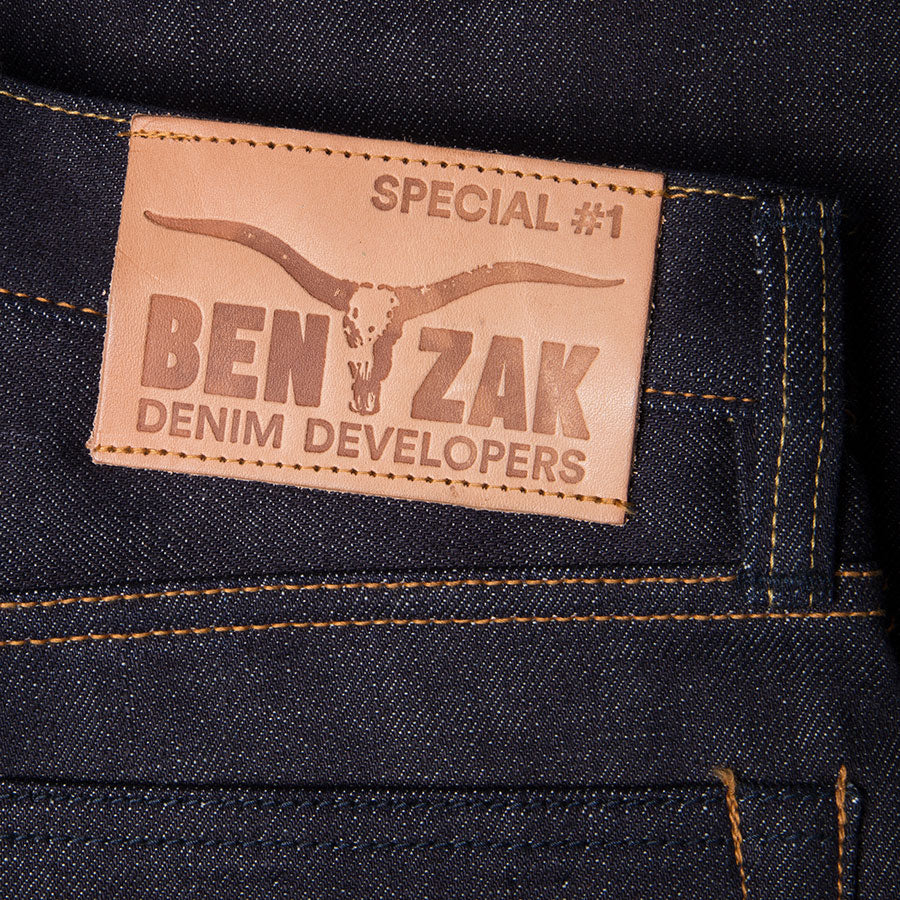 men's tapered fit japanese selvedge denim jeans | indigo | made in japan | benzak BDD-711 special #1 low tension 14 oz. RHT | leather patch