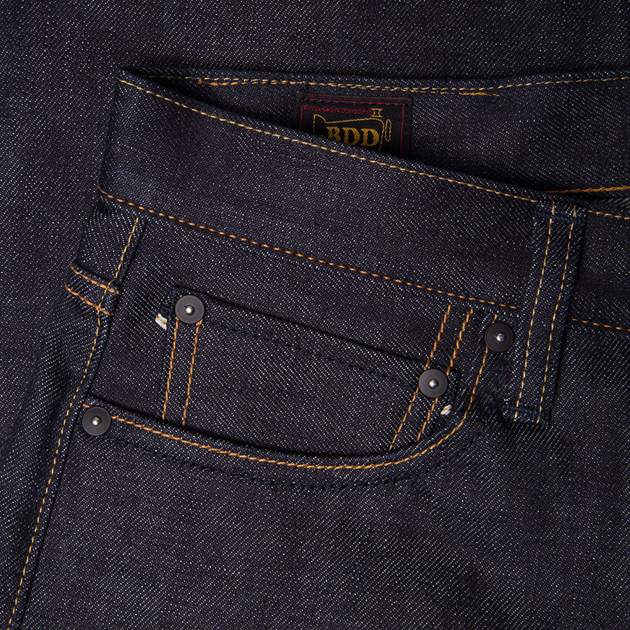 men's tapered fit japanese selvedge denim jeans | indigo | made in japan | benzak BDD-711 special #1 low tension 14 oz. RHT | coin pocket