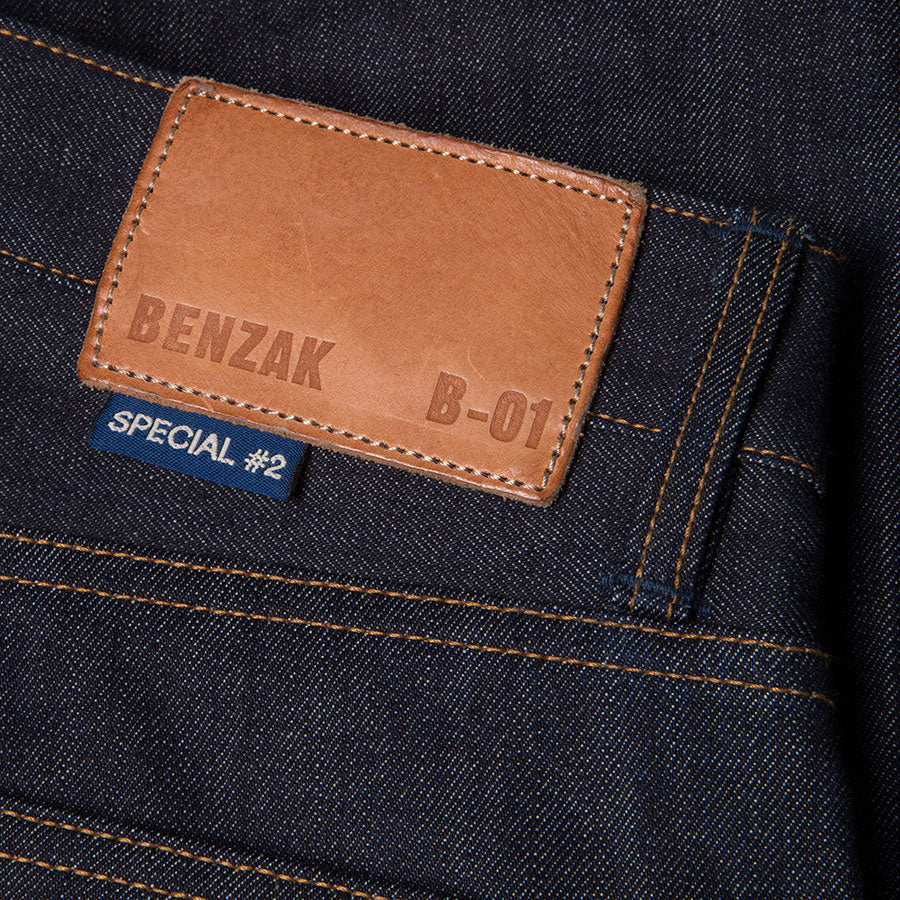 men's slim fit italian selvedge denim jeans | indigo | benzak B-01 SLIM special #2 15 oz. vintage indigo selvedge | candiani | leather patch