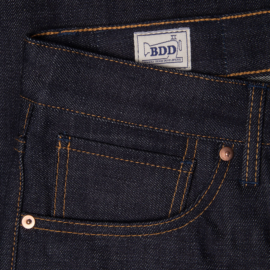 men's tapered fit japanese selvedge denim jeans | indigo | benzak | B-03 TAPERED 15.5 oz. Kojima selvedge | Collect Mills | Japanese Denim | coin pocket