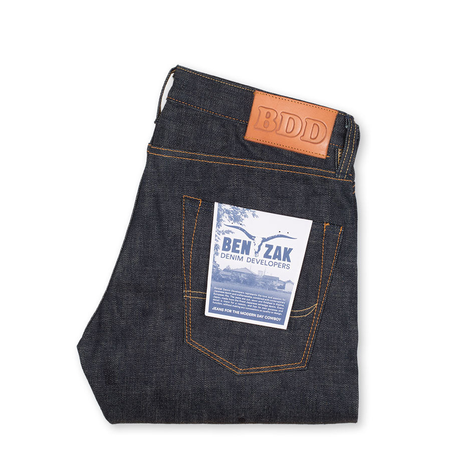 men's slim fit japanese selvedge denim jeans | indigo | made in japan | benzak BDD-006 green cast 15 oz. RHT | pocket flasher