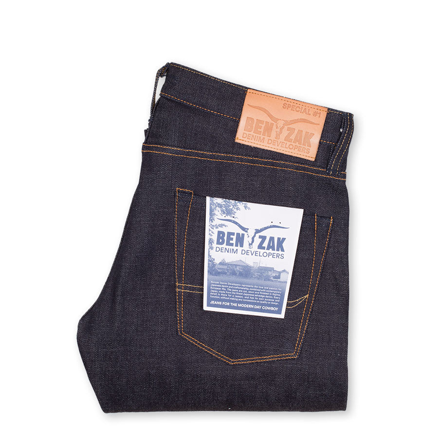 men's slim fit japanese selvedge denim jeans | indigo | made in japan | benzak BDD-006 special #1 low tension 14 oz. RHT | pocket flasher