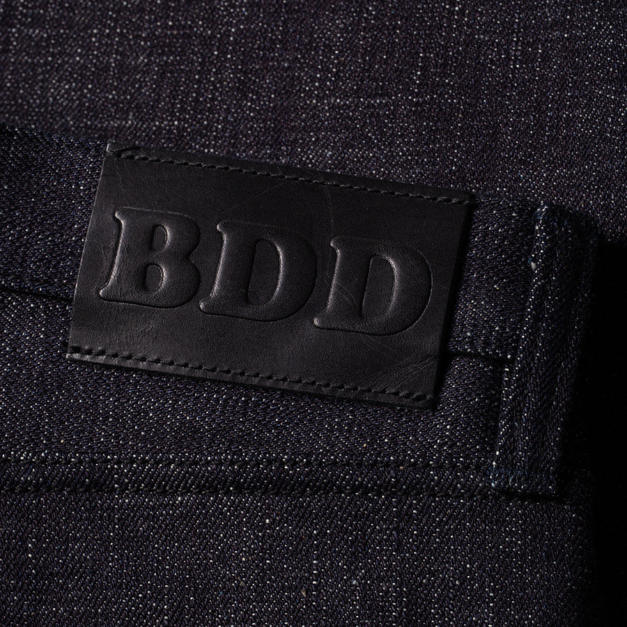 men's slim fit japanese selvedge denim jeans | slubby | made in japan | benzak BDD-006 super slub 18 oz. RHT | leather patch