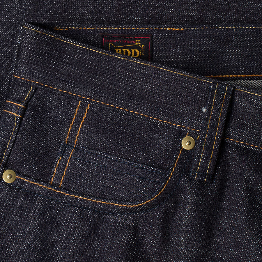 men's high waist tapered fit japanese selvedge denim jeans | indigo | made in japan | benzak BDD-516 heavy slub 16 oz. RHT | coin pocket