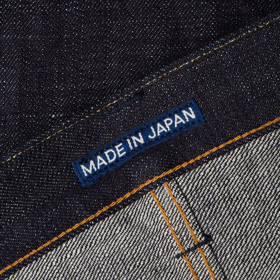 men's high waist tapered fit japanese selvedge denim jeans | indigo | made in japan | benzak BDD-516 heavy slub 16 oz. RHT | Japan label