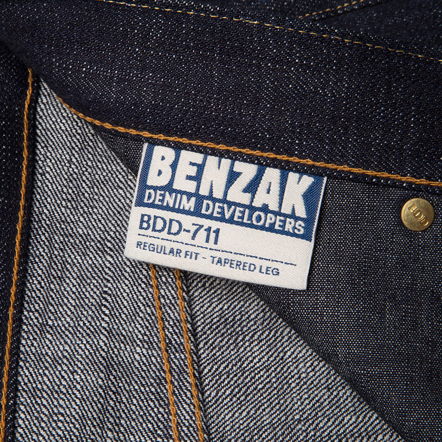 men's tapered fit japanese selvedge denim jeans | indigo | made in japan | benzak BDD-711 heavy slub 16 oz. RHT | inside label
