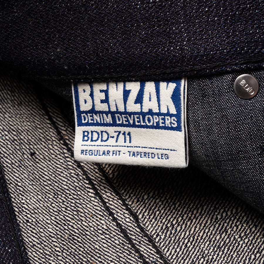 men's tapered fit japanese selvedge denim jeans | slubby | made in japan | benzak BDD-711 super slub 18 oz. RHT | inside label